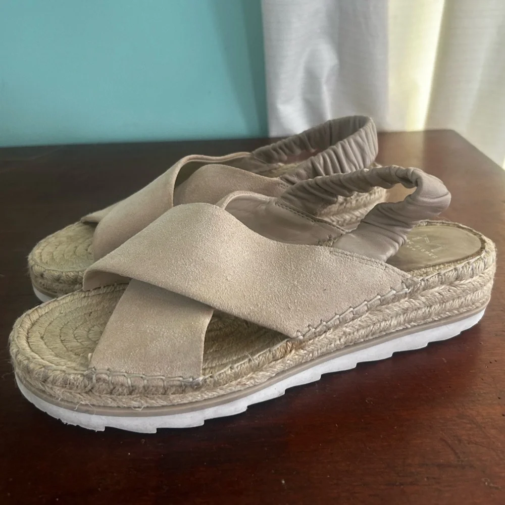 Marc Fisher pre owned